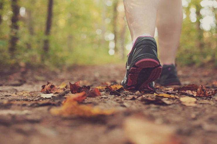 Caminar más lento puede ser un síntoma temprano de enfermedad de parkinson