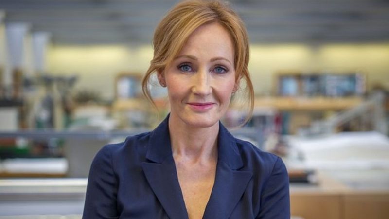 Joanne Kathleen Rowling la escritora de Harry Poter